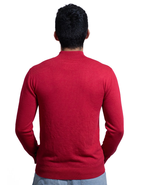 Suéter rojo con cuello alto para caballero marca LEE.